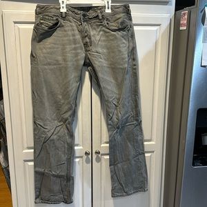Diesel Zatiny Denim, gray wash, size 38 x 32.